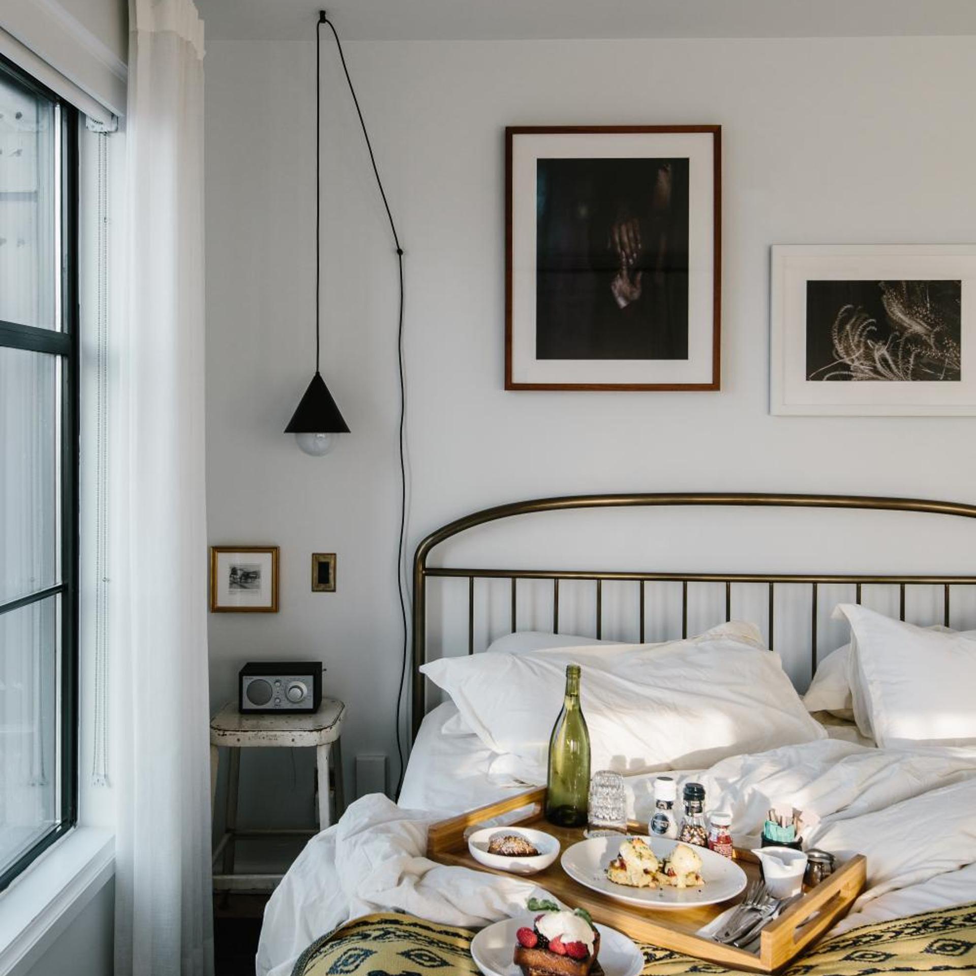 Room, Double Bed