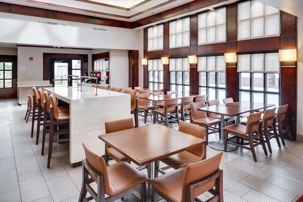 HYATT house Boston/Waltham 46/66