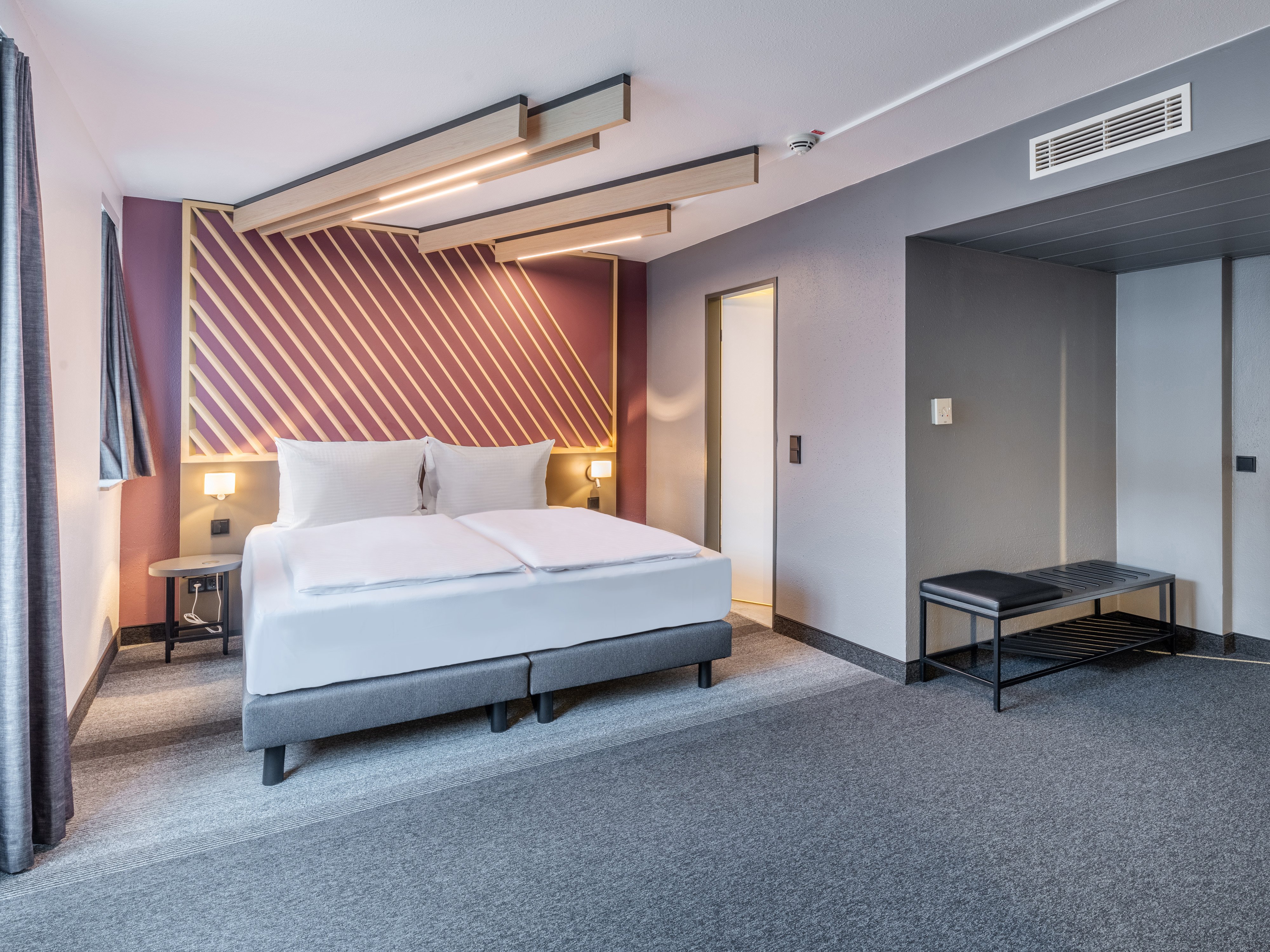 B&B Hotel Aachen-Hbf 5/50