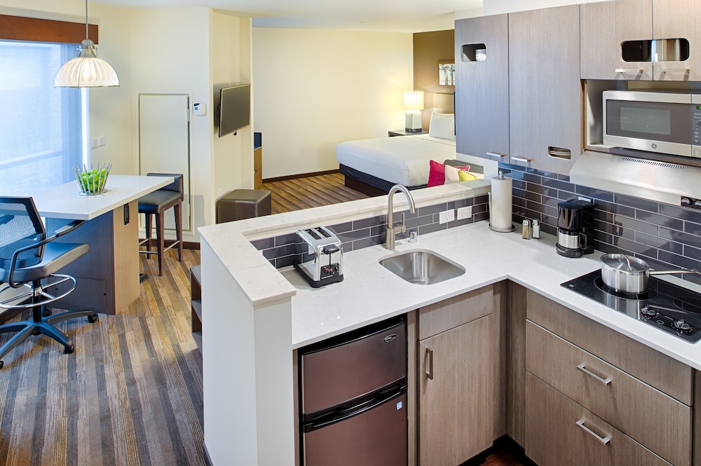 Hyatt House Seattle Downtown 56/74