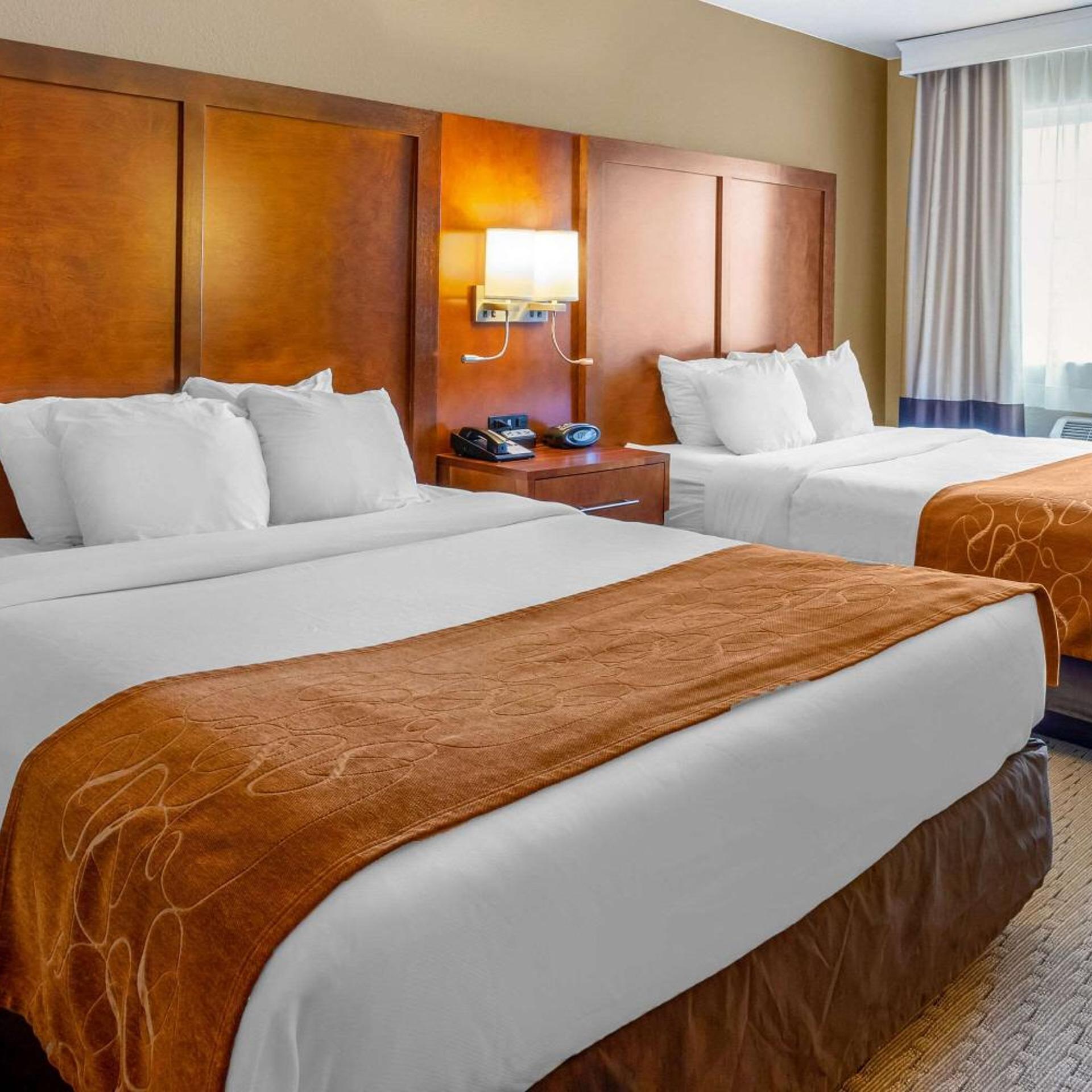 Upgrade, 2 Queen Beds