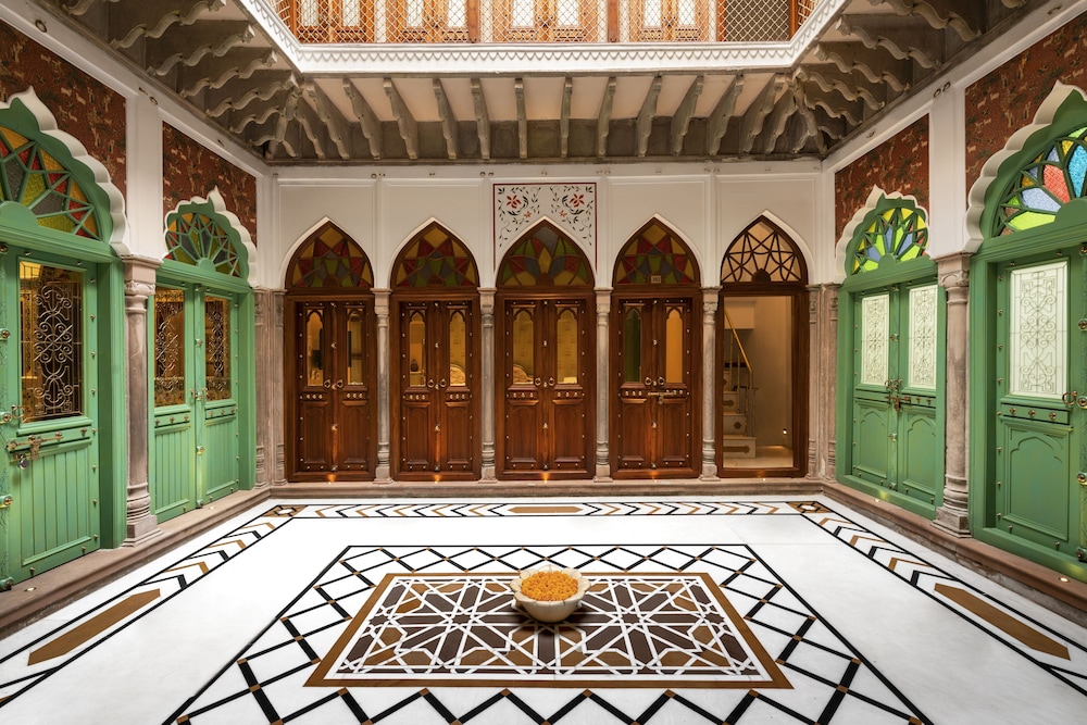 Haveli Dharampura 9/47