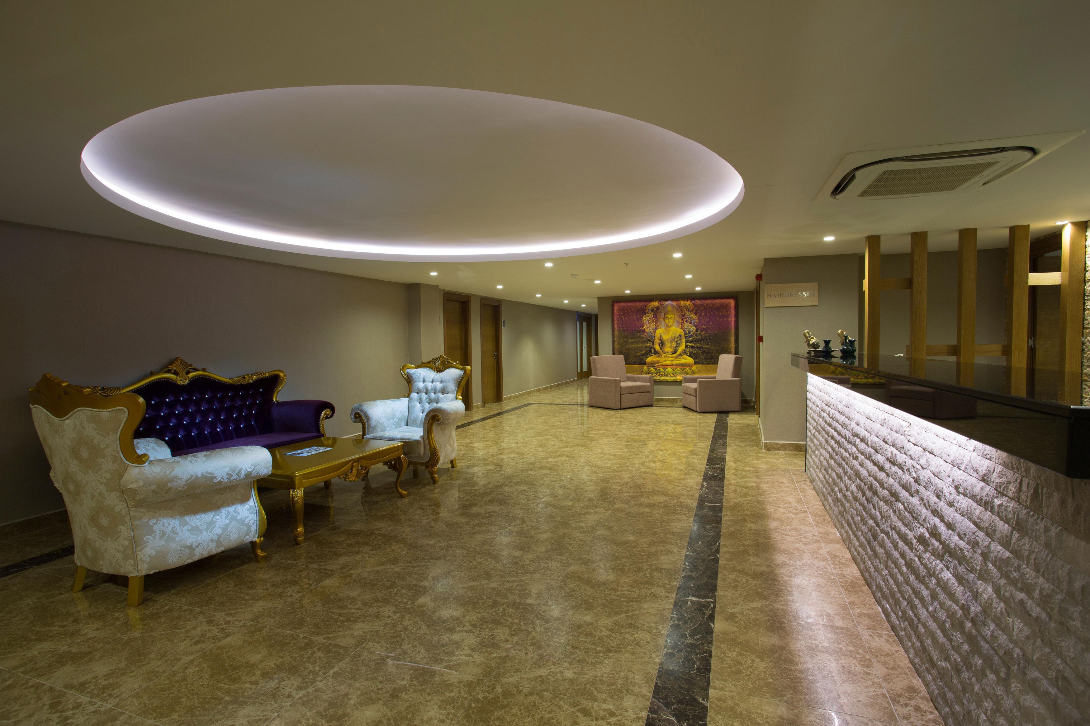 Water Side Resort And Spa 10/50