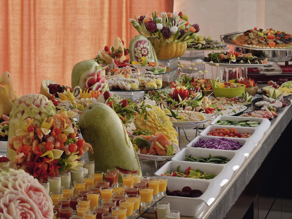 موفنبيك القصيم(Movenpick Qassim) 18/66
