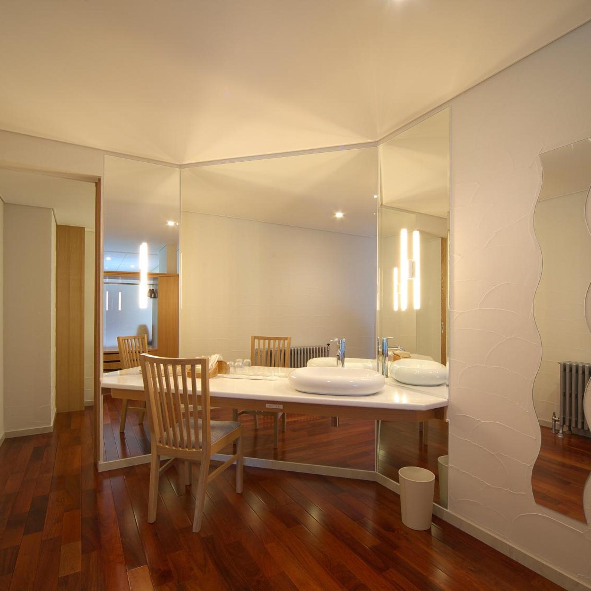 Suite, Outdoor Bath