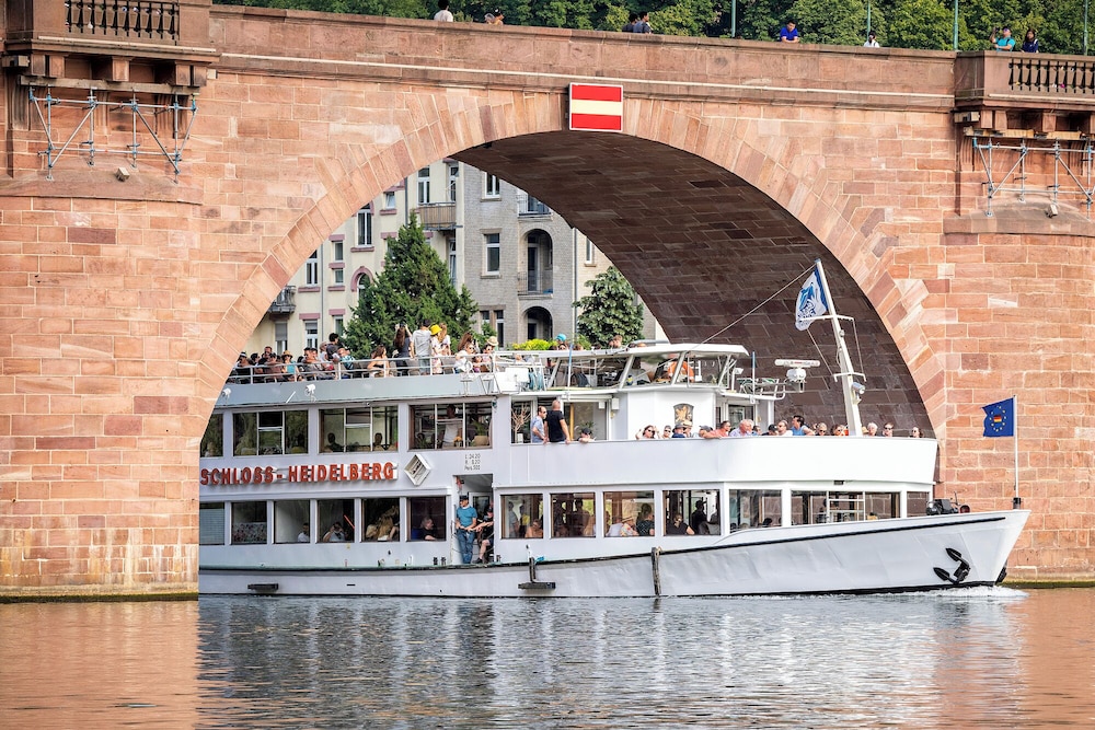 Ibis Heidelberg Hauptbahnhof 69/73