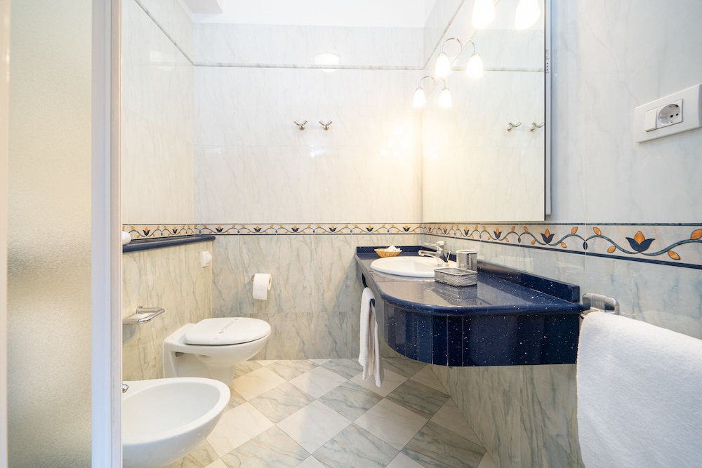 Hotel Ariston Molino Buja 31/32