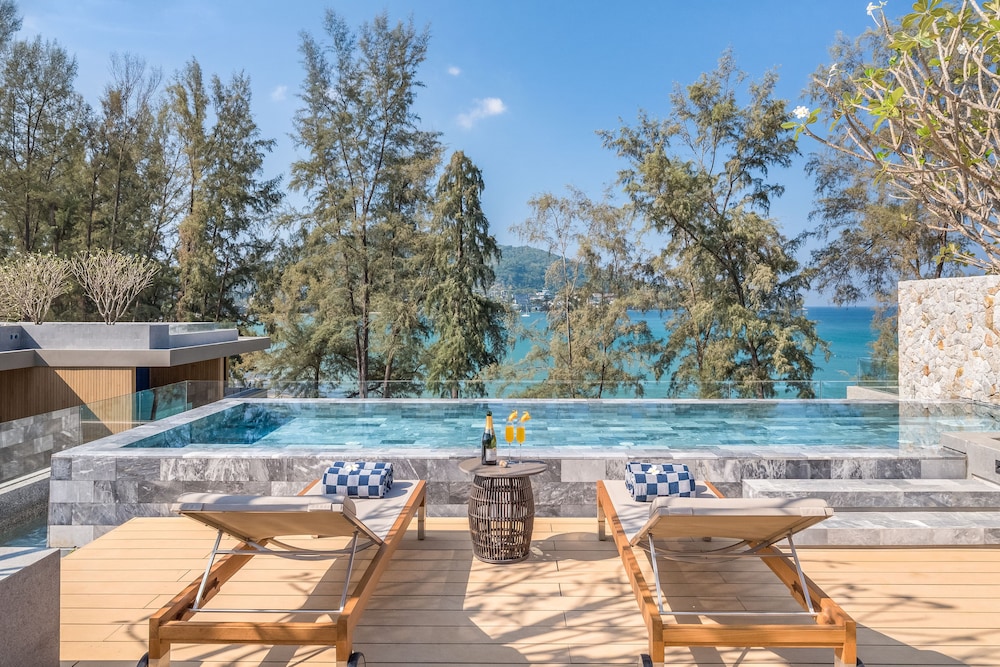 Twinpalms MontAzure Phuket Resort in Kamala