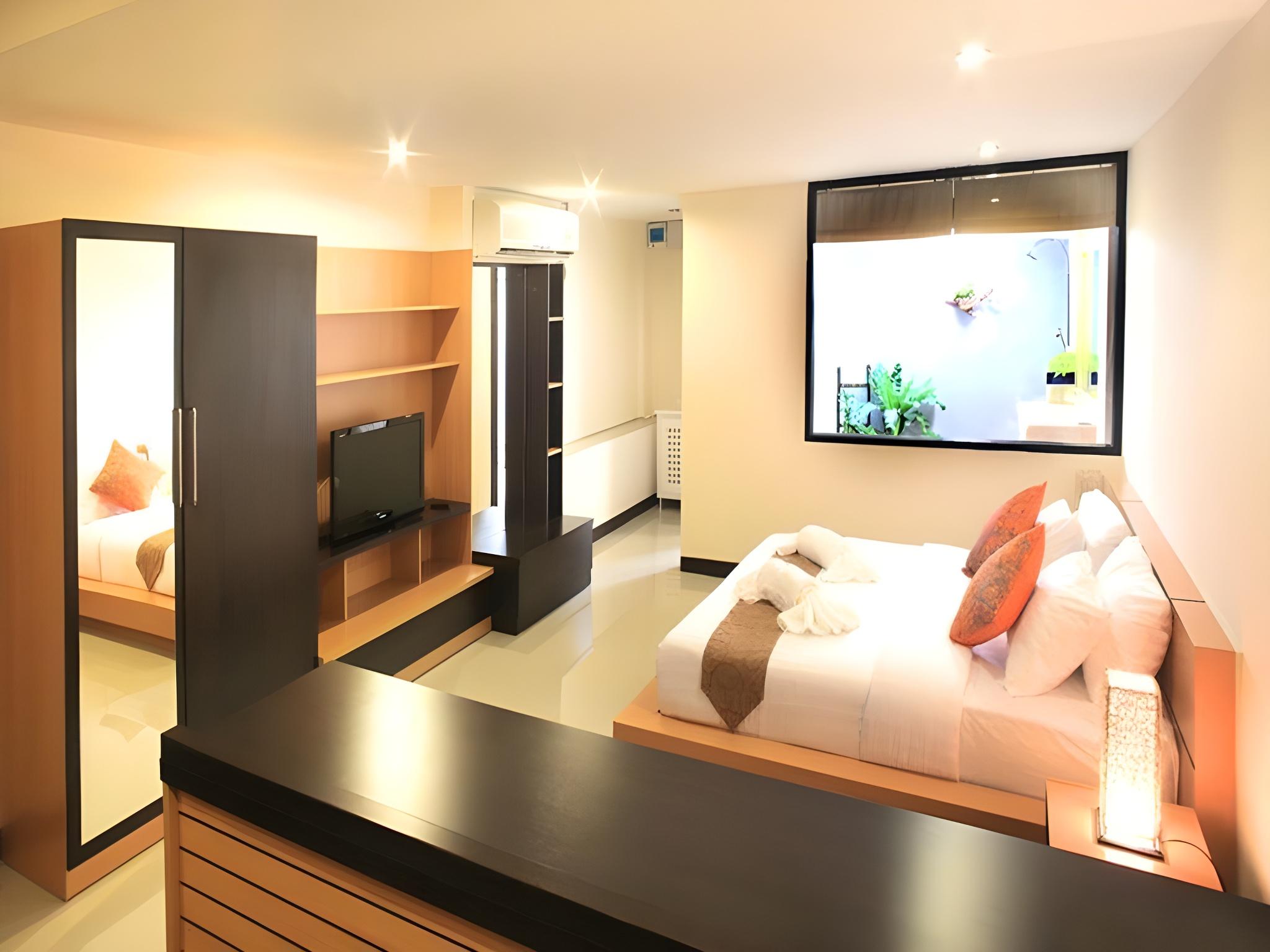 Junior Suite, Double Bed, Pool Side، Hotel La Villa Khon Kaen 2/2