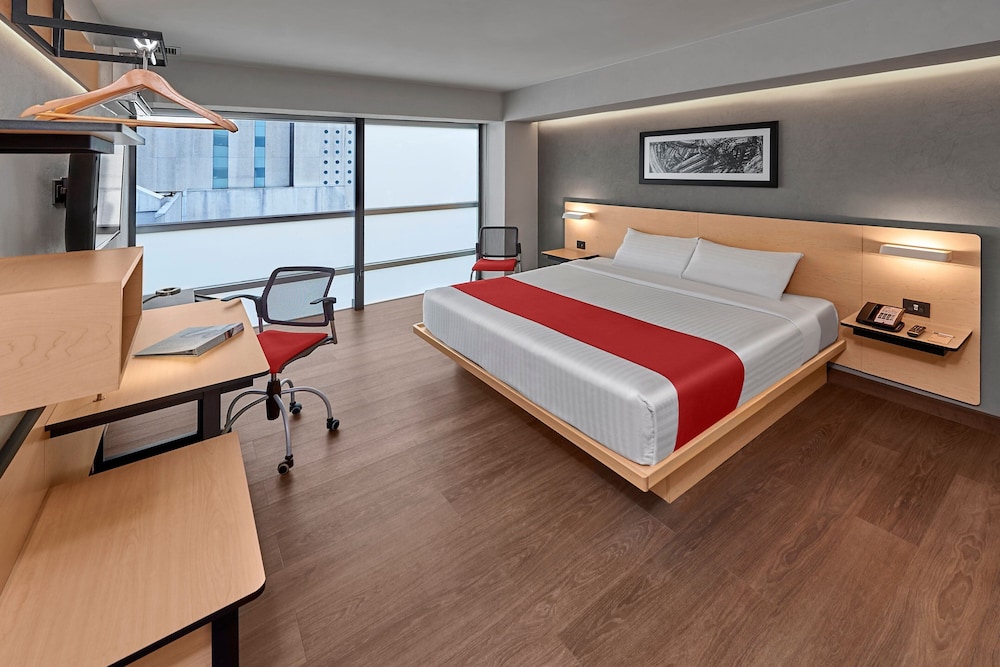 Room, King Bed