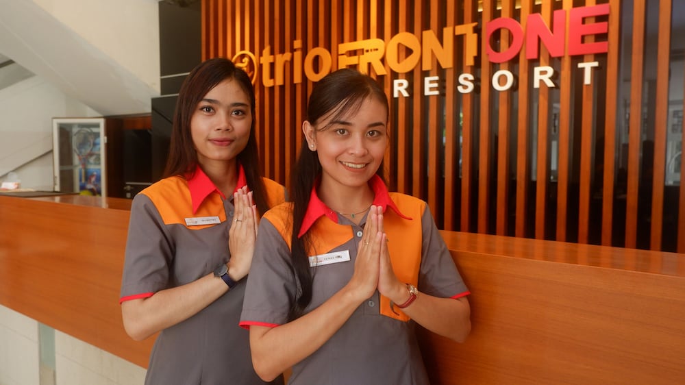 Front One Resort Magelang 3/50