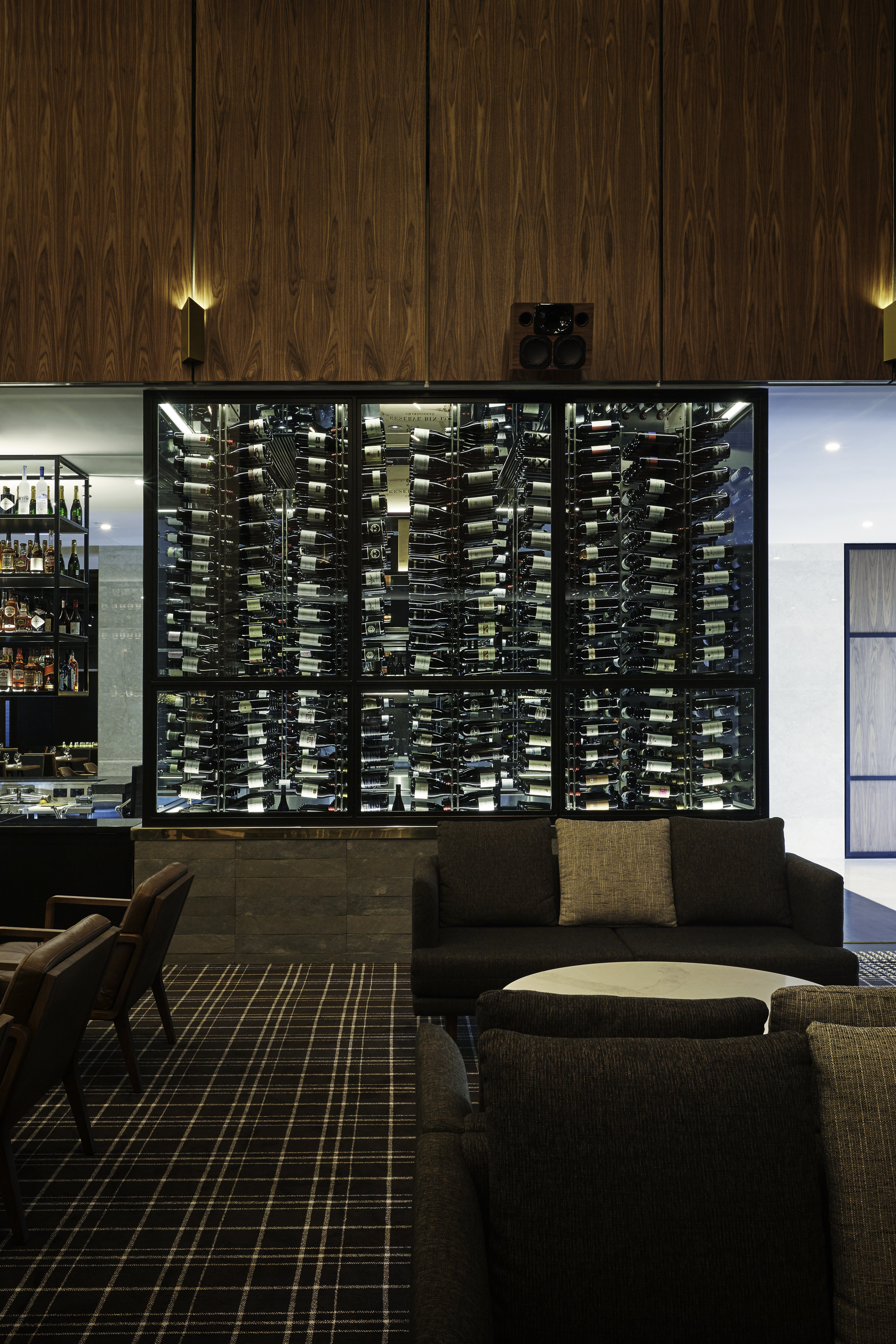 Hilton Adelaide 51/80