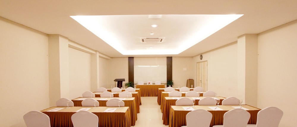 Hotel Marlin Pekalongan by Dafam Hotels 59/69
