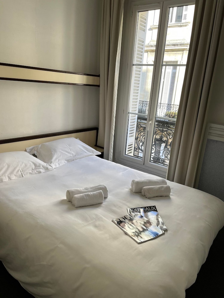 HOTEL DE FRANCE 25/73