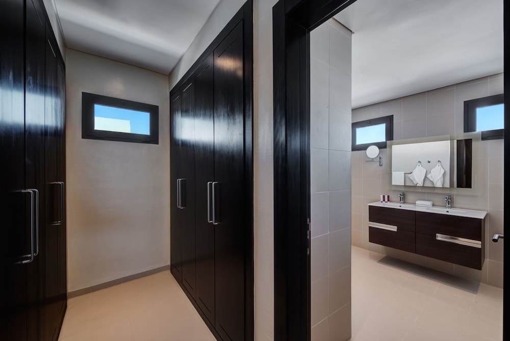 Hyatt Place Taghazout Bay 33/84