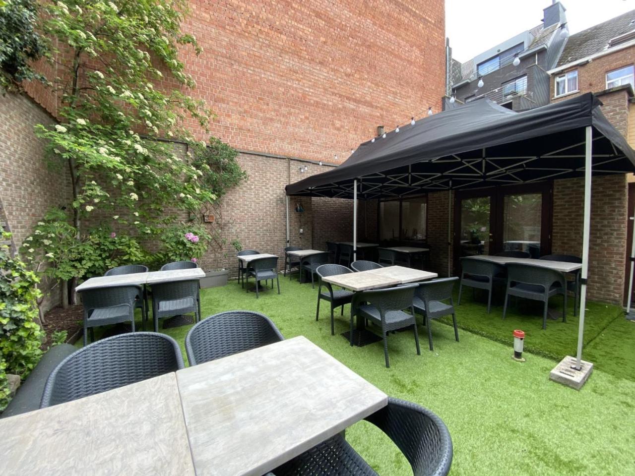 Hotel Guzy 61/68