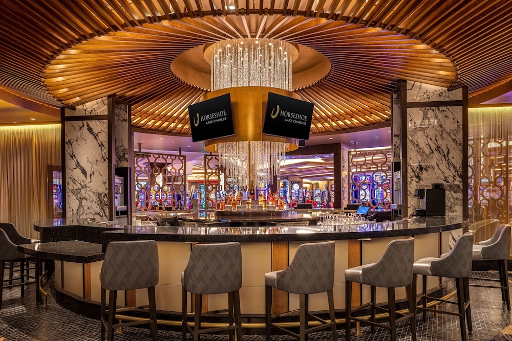 Horseshoe Lake Charles - A Caesars Rewards Destination 27/50