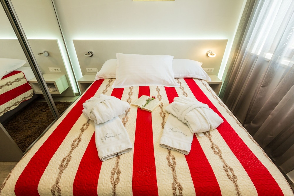 Aparthotel Gimi 8/62