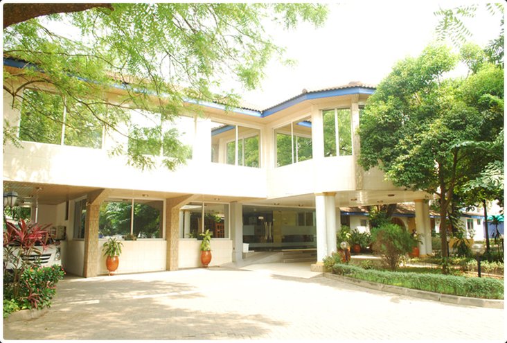 Airside Hotel 2/11