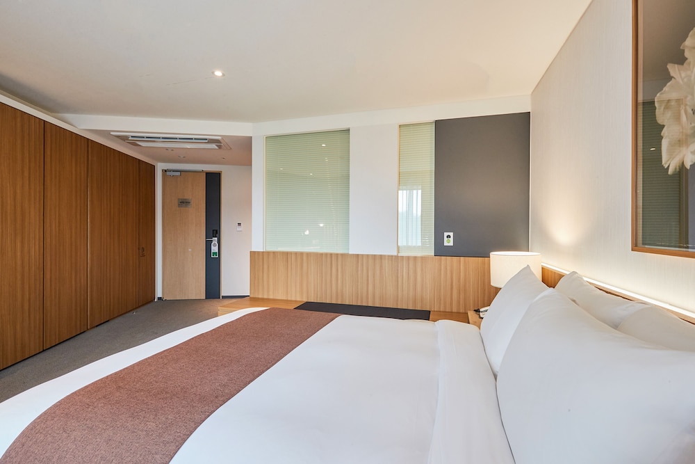 Eden Paradise Hotel 16/63