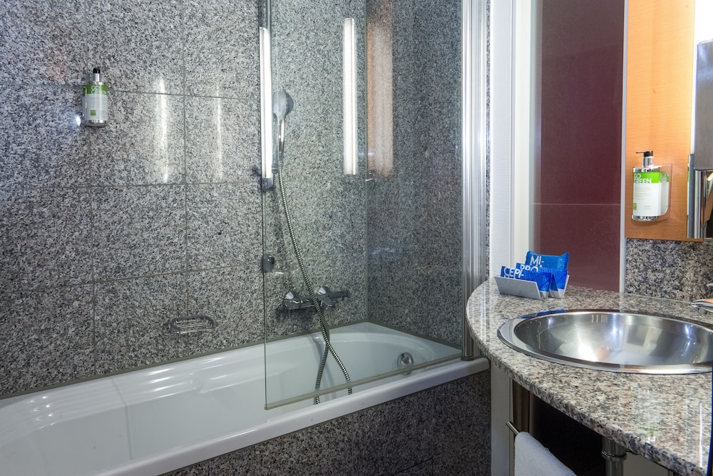 FOUR POINTS FLEX by Sheraton Ratingen Dusseldorf Airport 14/71