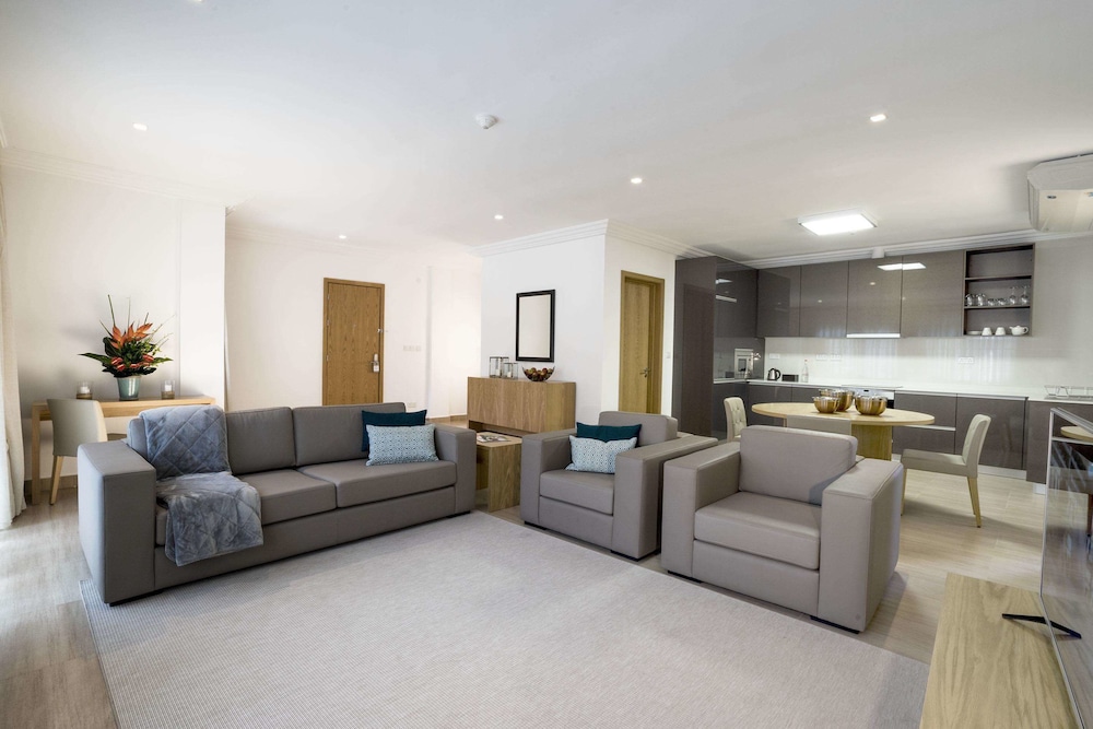 Fiesta Residences 34/67