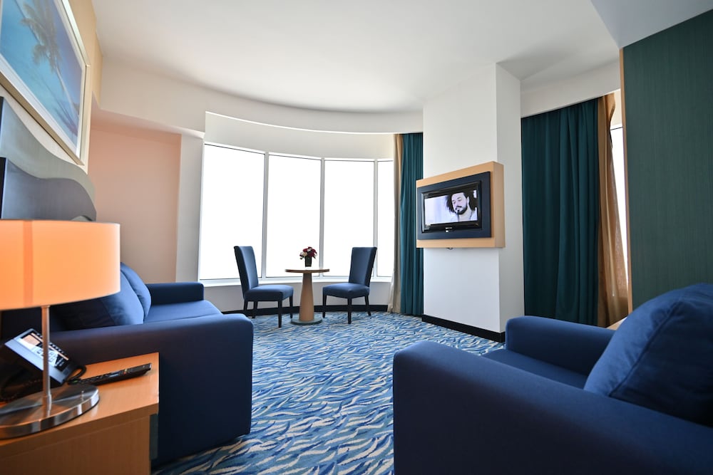 Harbour Suite Hotel 19/33