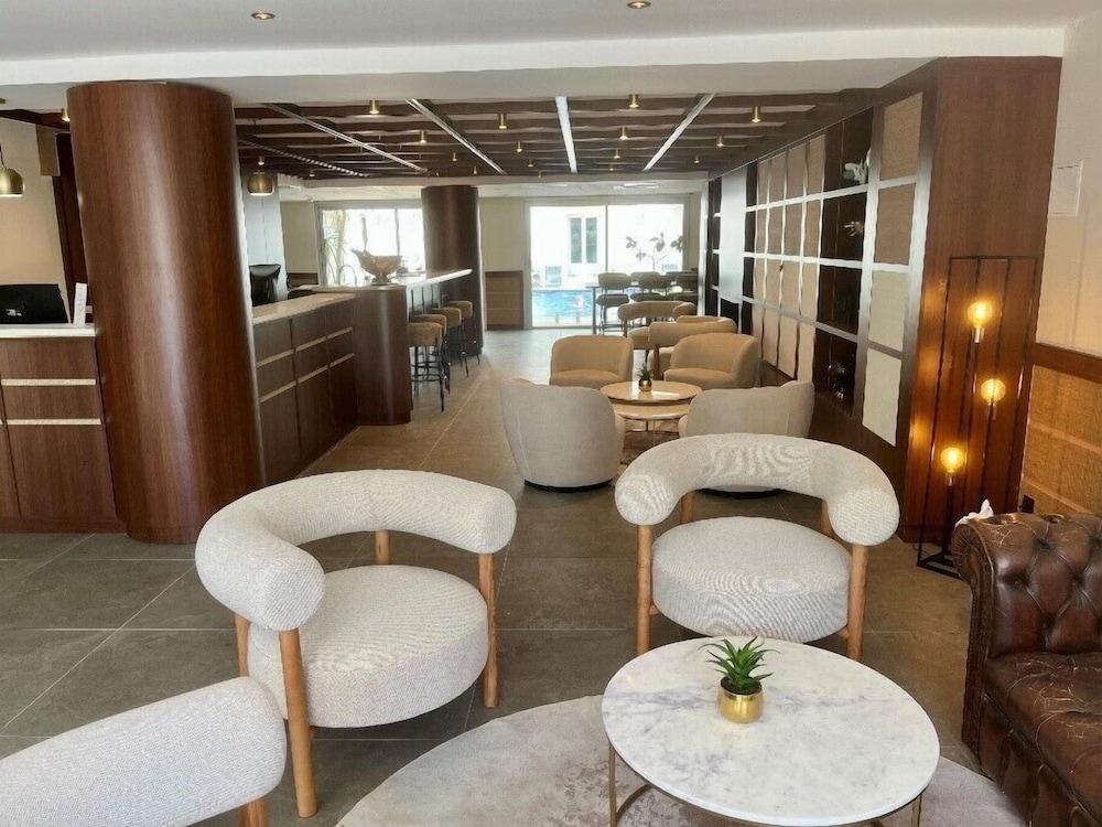 Hotel Le Yachtman 53/77
