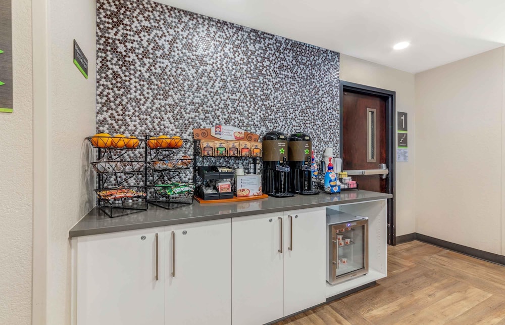 Extended Stay America Miami Airport Doral 87th Ave S 12/60