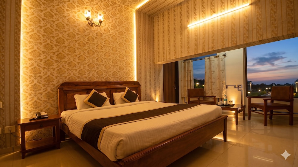 Virasat Mahal Heritage Hotel 15/33