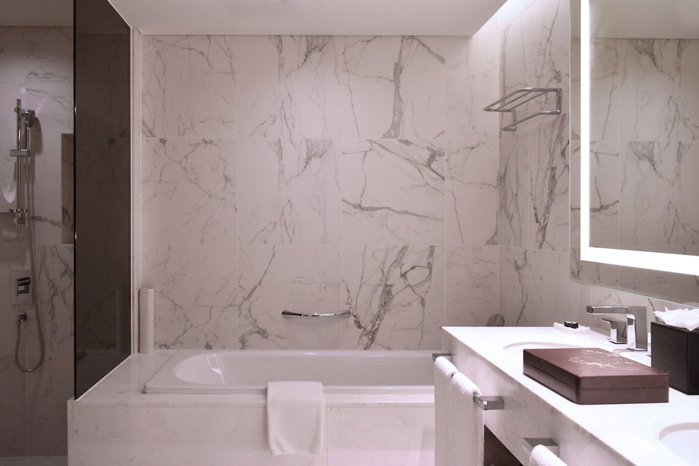 Grand Mercure Ambassasdor Hotel and Residences Seoul Yongsan 70/71