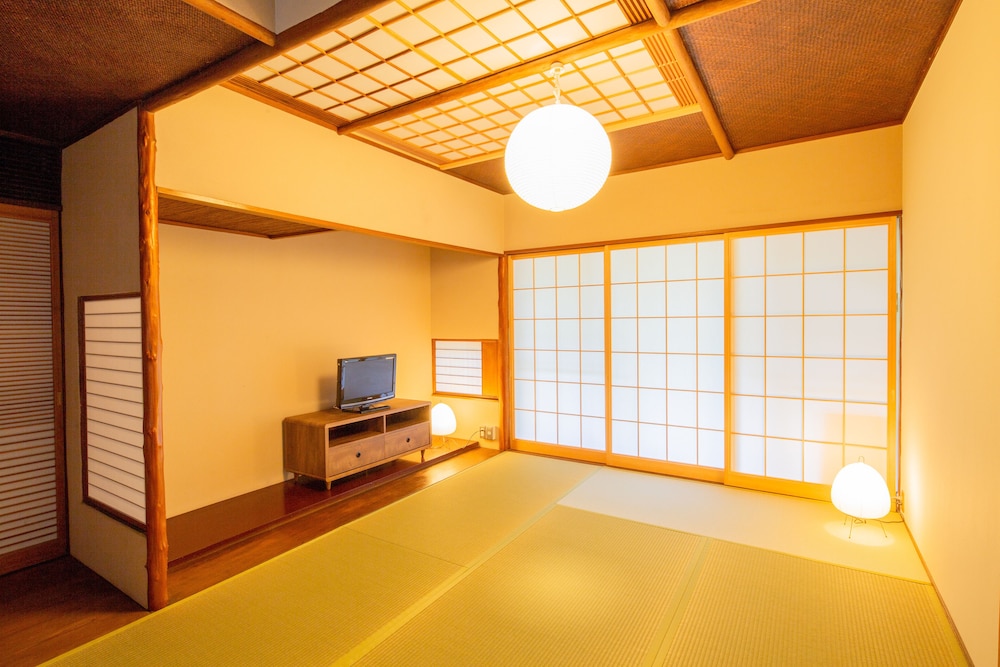 Art Hotel Kokura New Tagawa 30/40