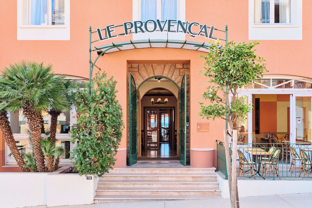 Hotel Le Provencal in HYERES