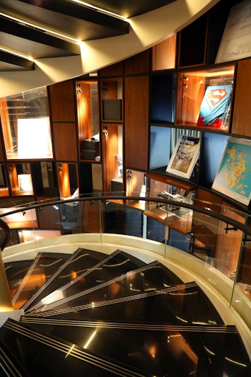 The WB Abu Dhabi, Curio Collection by Hilton 21/50