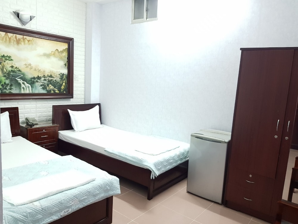 Hong Vinh Hotel 14/54