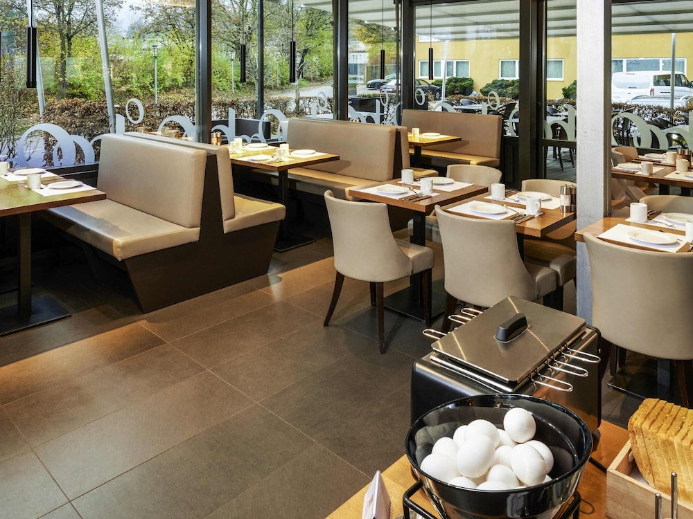 Ibis Zurich Adliswil 64/74