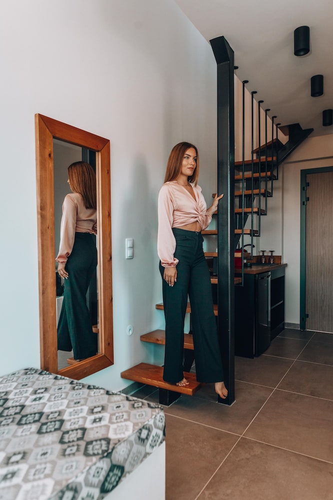 Amoessa Boutique Hotel 8/56