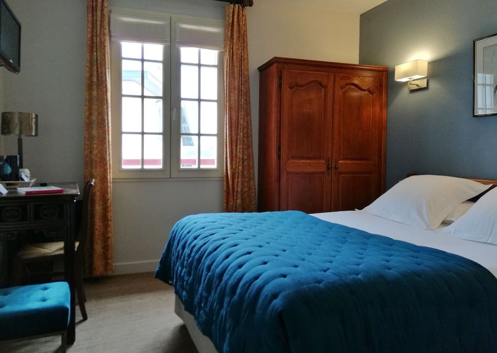 Hotel La Marisa 26/70
