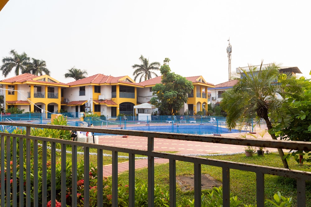 BAYWATCH RESORT 47/50