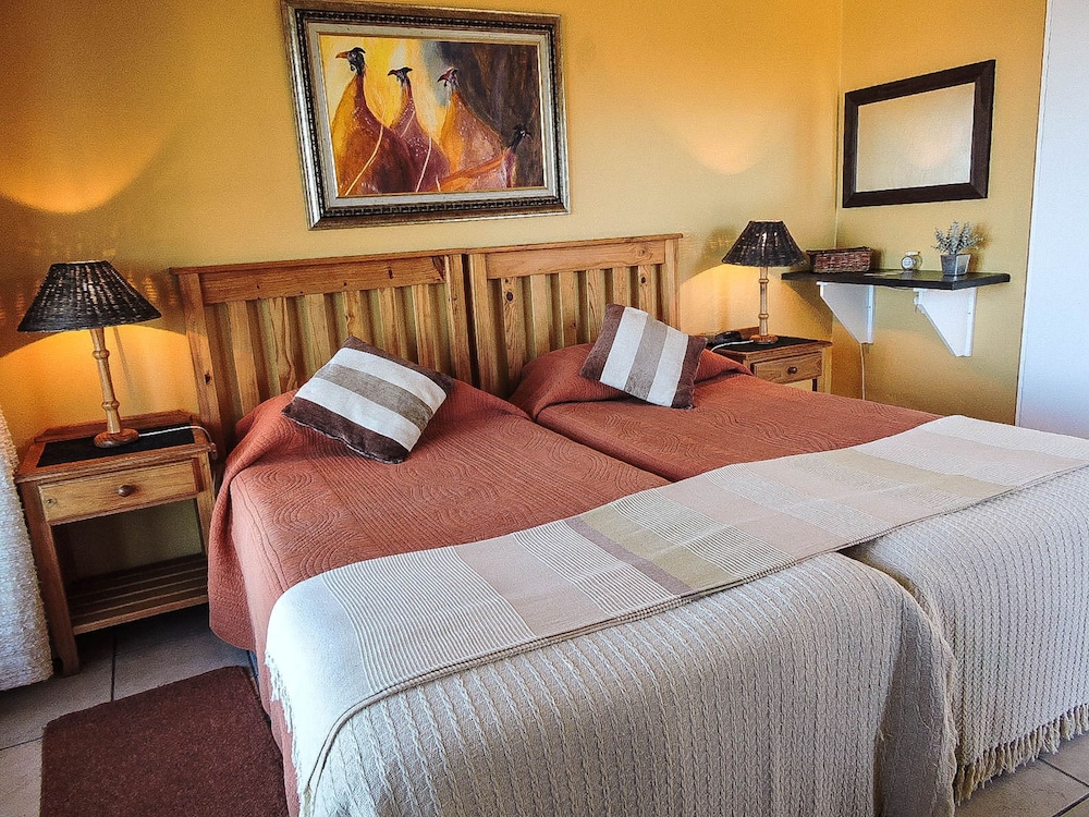 Amzee Bokmakierie Guest House 15/72