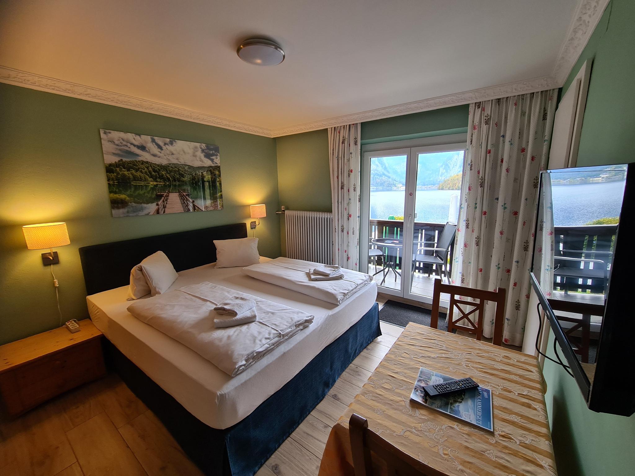 Room, Double Bed, Lake View, Balcony