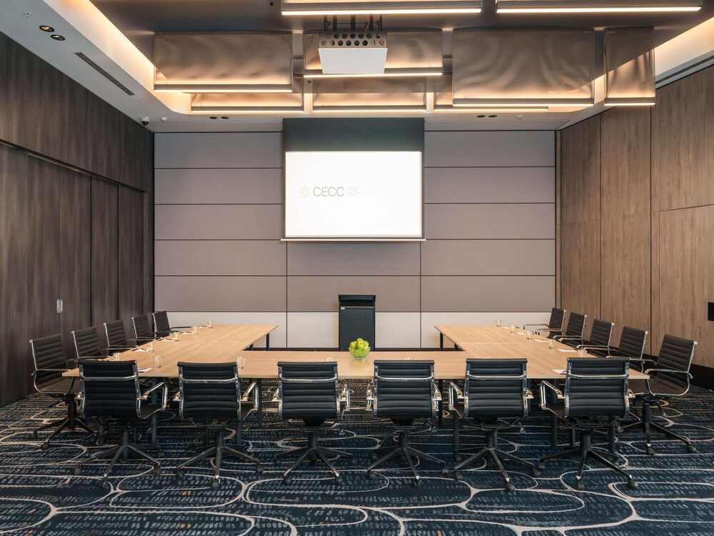 Novotel Sydney Cabramatta 35/47
