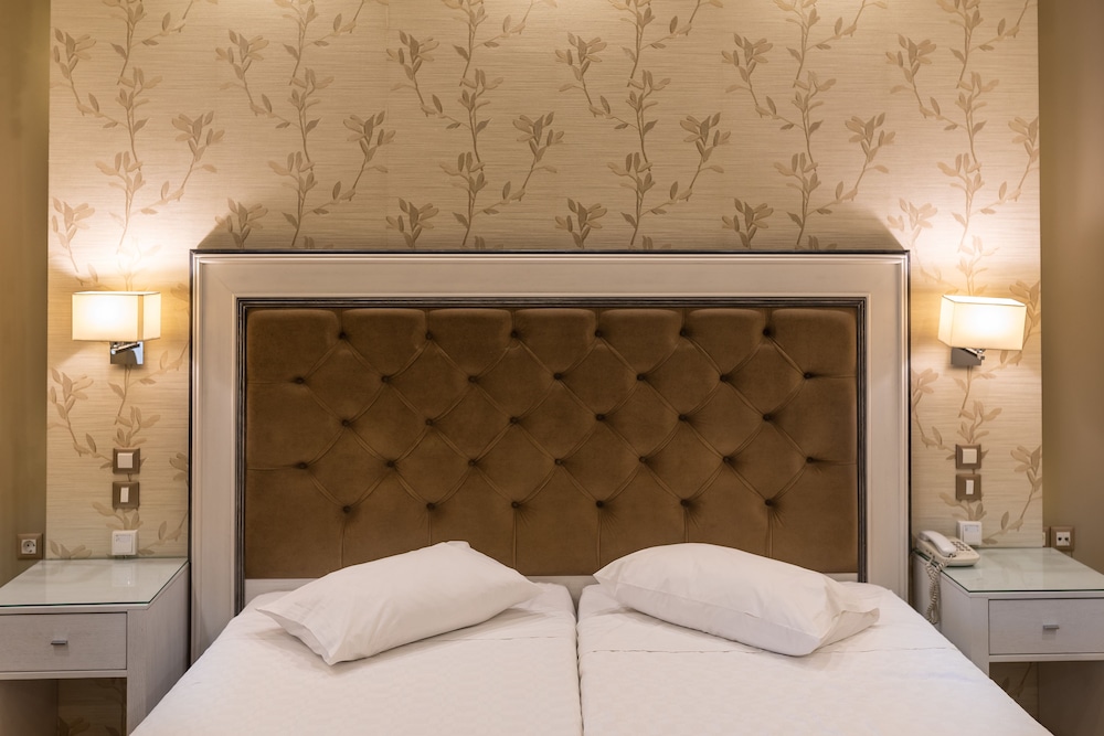 Heliotrope Boutique and Resort Hotels 42/65