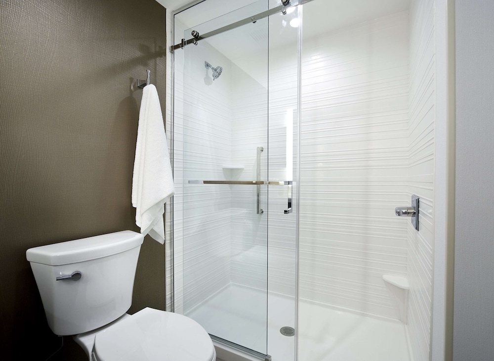 Hilton Garden Inn Camden Waterfront Philadelphia 12/53