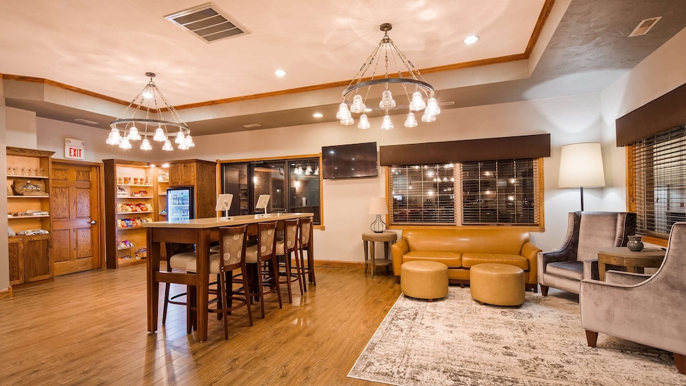 Best Western Buffalo Ridge Inn 32/33