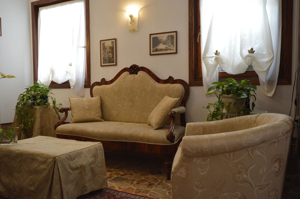 Albergo Marin 29/50