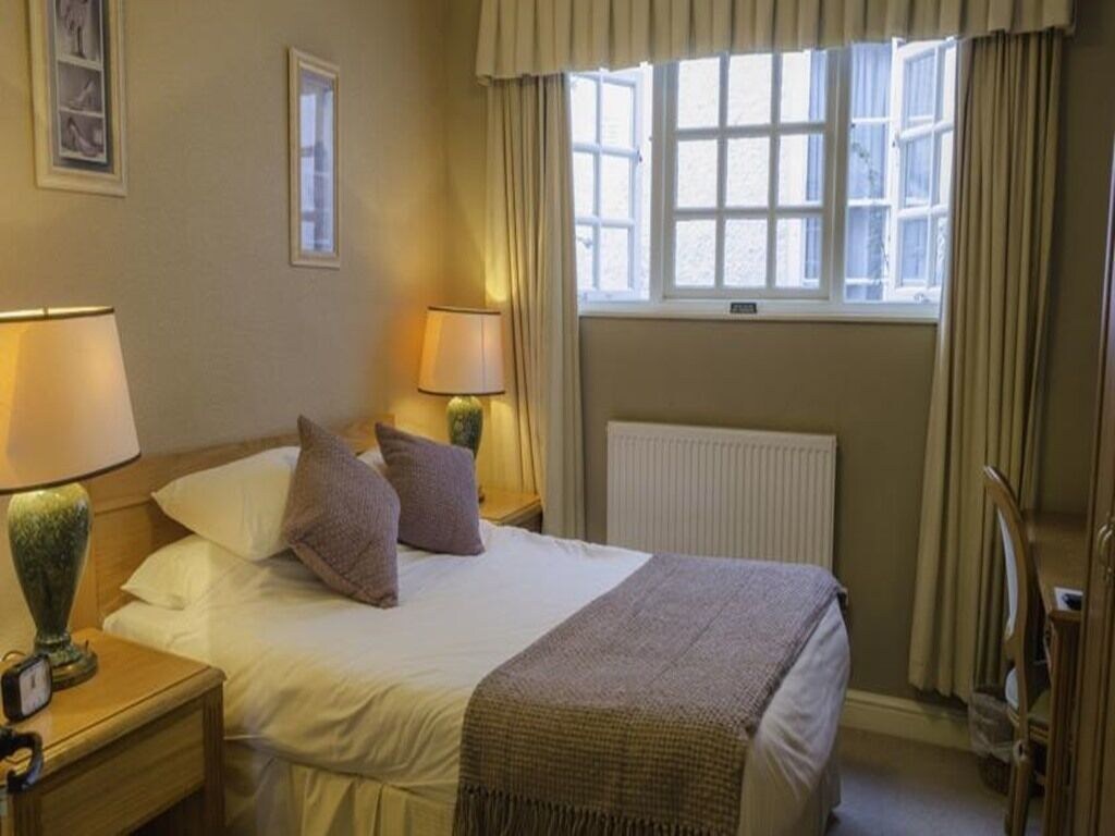 غرفة قياسية بسرير مزدوج، Kings Head Hotel 2/2