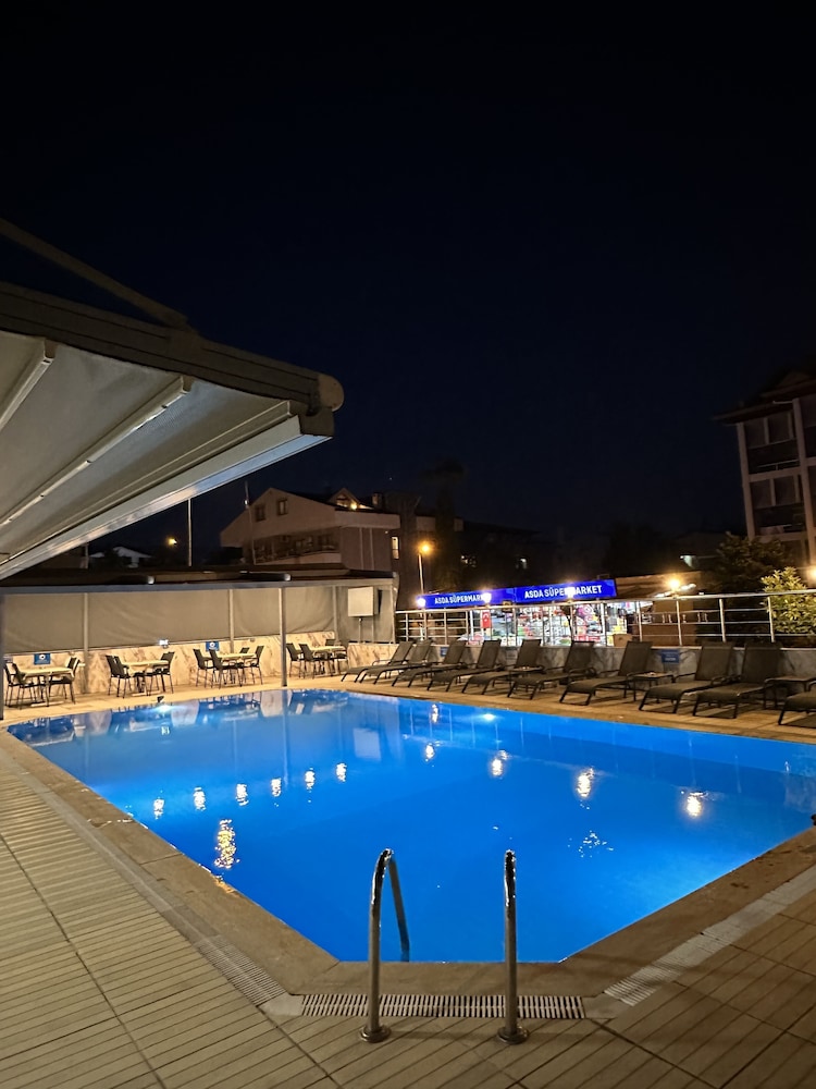 Soykan Hotel 38/62