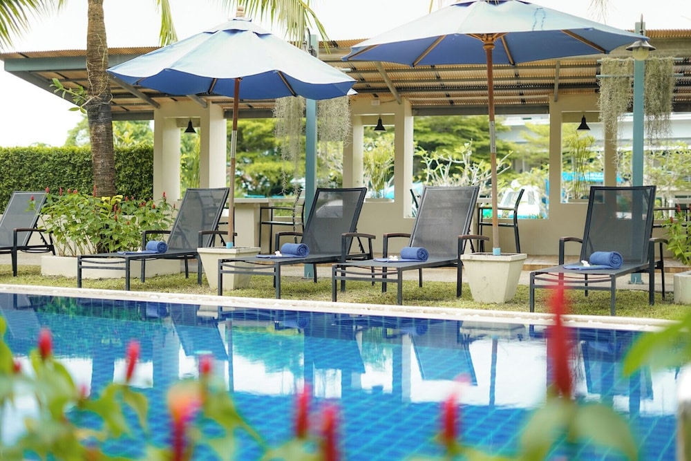 Impress Resort 42/50