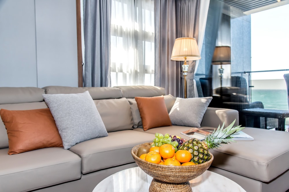 Dyne Oceano Hotel 55/75